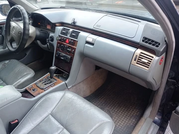 Авто Mercedes E Серия 2001 № 8679242