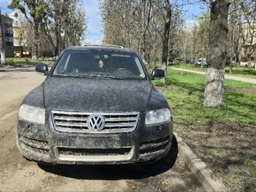 Авто Volkswagen Touareg 2005 № 8679272