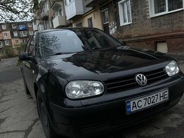 Авто Volkswagen Golf 1999 № 8679465