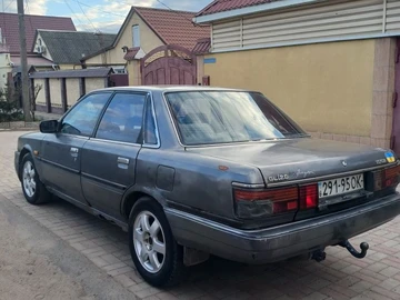Авто Toyota Camry 1989 № 8679474