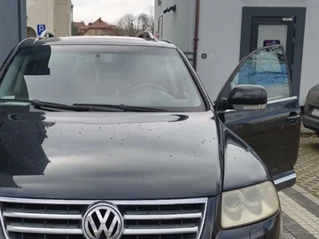 Авто Volkswagen Touareg 2004 № 8679482