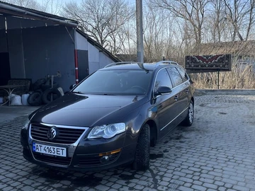 Авто Volkswagen Passat Variant 2009 № 8679565