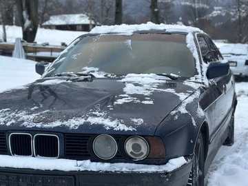 Авто BMW 5 Серия 1992 № 8679571