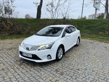Авто Toyota Avensis 2012 № 8679578