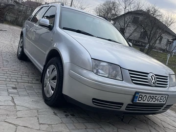Авто Volkswagen Bora 2001 № 8679612