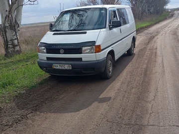 Авто Volkswagen Transporter 1997 № 8679623