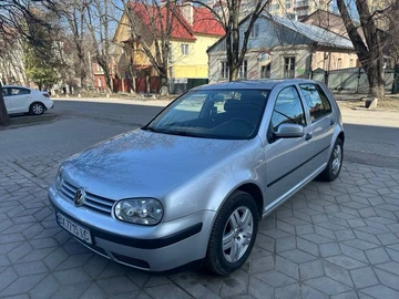 Авто Volkswagen Golf 2002 № 8679658