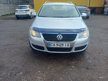 Авто Volkswagen Passat Variant 2009 № 8679905