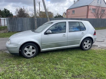 Авто Volkswagen Golf 2001 № 8679991