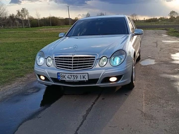 Авто Mercedes 220 2007 № 8679995