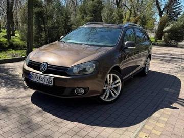 Авто Volkswagen Golf 2012 № 8680010