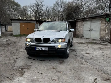 Авто BMW X5 2002 № 8680020