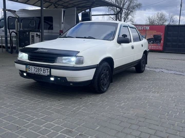 Авто Opel Vectra 1999 № 8680024