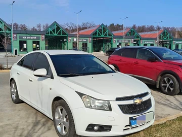 Авто Chevrolet Cruze 2011 № 8680158