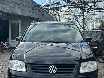 Авто Volkswagen Touran 2004 № 8680174