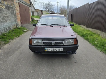 Авто ВАЗ 2109 1995 № 8680185