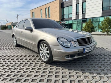 Авто Mercedes 220 2006 № 8680272