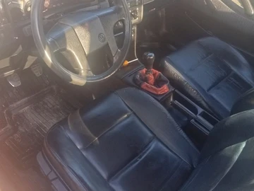 Авто Volkswagen Passat Sedan 1992 № 8680292