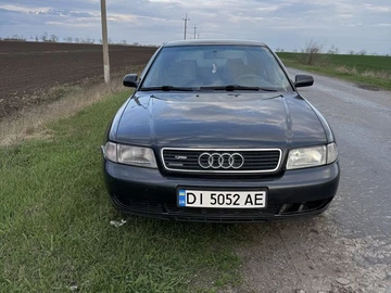 Авто Audi A4 1998 № 8680293