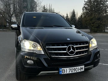 Авто Mercedes Ml Серия 2009 № 8680338