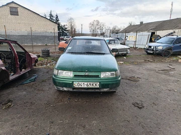 Авто ВАЗ 2110 2000 № 8680565