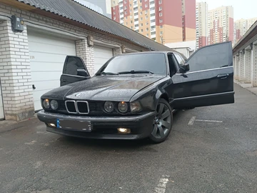 Авто BMW 7 Серия 1990 № 8680580