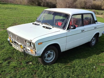 Авто ВАЗ 2103 1978 № 8680625