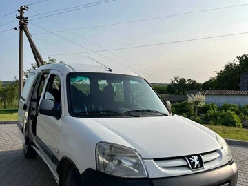 Авто Peugeot Partner 2011 № 8680700