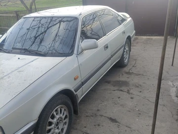 Авто Mazda 626 1989 № 8680712