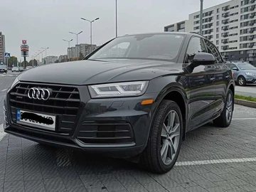 Авто Audi Q5 2020 № 8680863