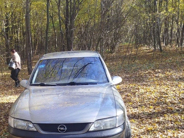 Авто Opel Vectra 1997 № 8680907