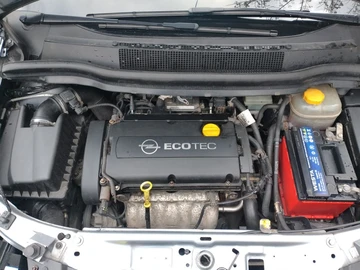 Авто Opel Zafira 2006 № 8680940