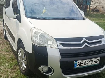 Авто Citroen Berlingo 2011 № 8680954