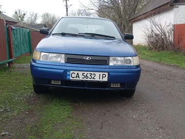 Авто ВАЗ 2110 2004 № 8681013