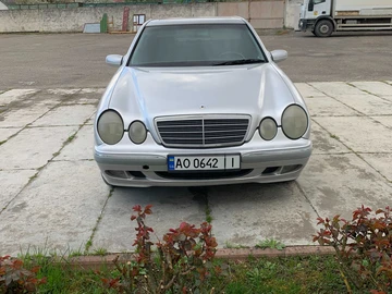 Авто Mercedes E Серия 2001 № 8681020