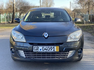 Авто Renault Megane 2009 № 8681047