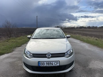 Авто Volkswagen Polo 2013 № 8681256