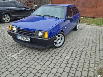 Авто ВАЗ 2109 1990 № 8681300