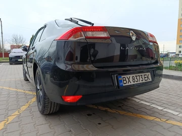 Авто Renault Laguna 2012 № 8681414