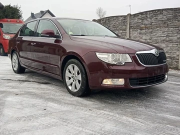 Авто Skoda Superb 2010 № 8681488