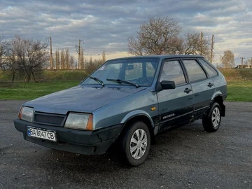 Авто ВАЗ 2109 1993 № 8681544