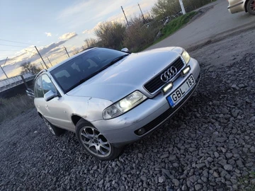 Авто Audi A4 2001 № 8681549
