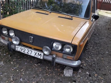 Авто ВАЗ 2103 1980 № 8681652