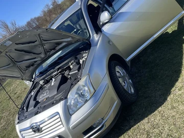 Авто Toyota Avensis 2005 № 8681653
