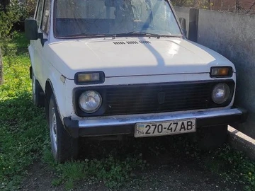 Авто ВАЗ 2121 1990 № 8681679