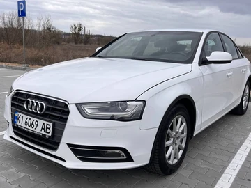 Авто Audi A4 2014 № 8681671