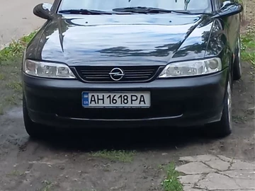 Авто Opel Vectra 1997 № 8681733