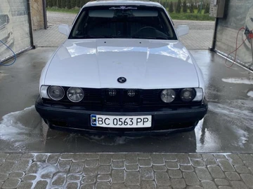 Авто BMW 5 Серия 1990 № 8681976