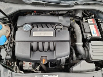 Авто Volkswagen Golf 2010 № 8681978