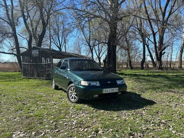 Авто ВАЗ 2110 2004 № 8682197